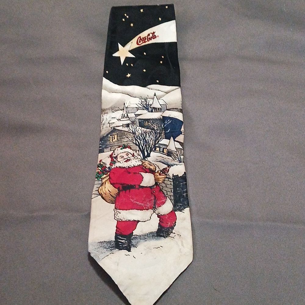 Van Heusen vintage Coca Cola Santa Italian Silk Tie NWOT